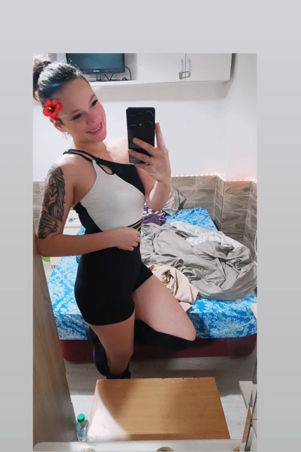 Fiesteras Dos Amigas dispuestas a dar placer fiestera