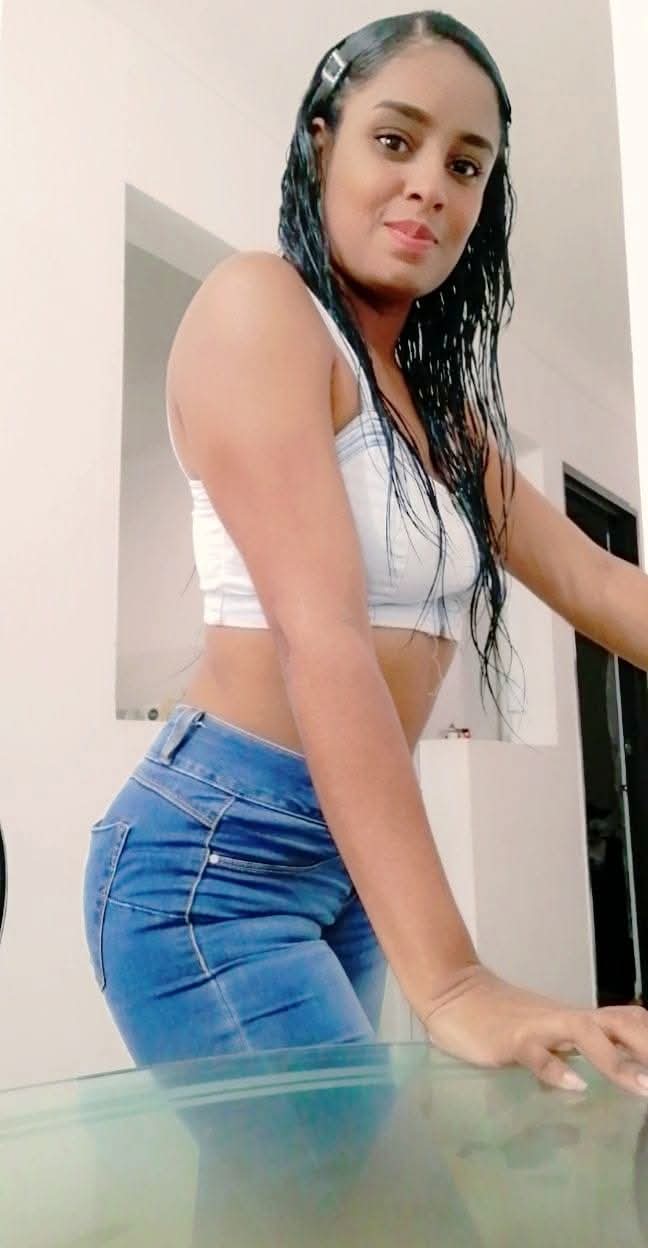 cachonda fiestera a tope