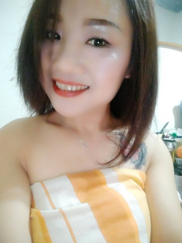 Sushi y Luna dos chicas Asiáticas en Girona