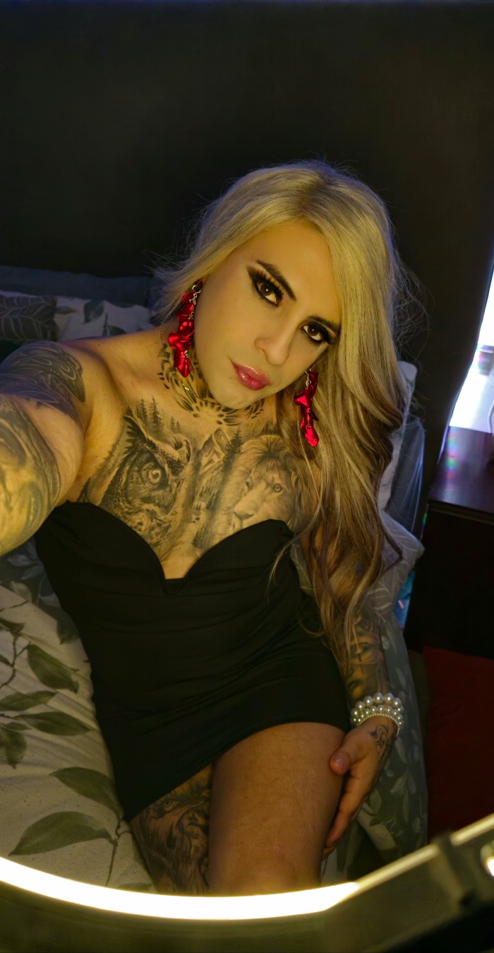 TOP TRANS SUPER DIOSA. SERÉ TU COMPLICE Y MAYOR TE
