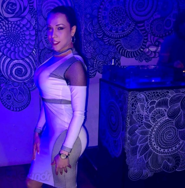 Recien llegada a la Isla *Trans de Lujo* Bruna Monteiro