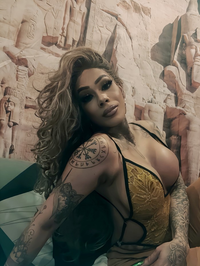 FIESTERA XXL PARTICULAR FOTOS REALES