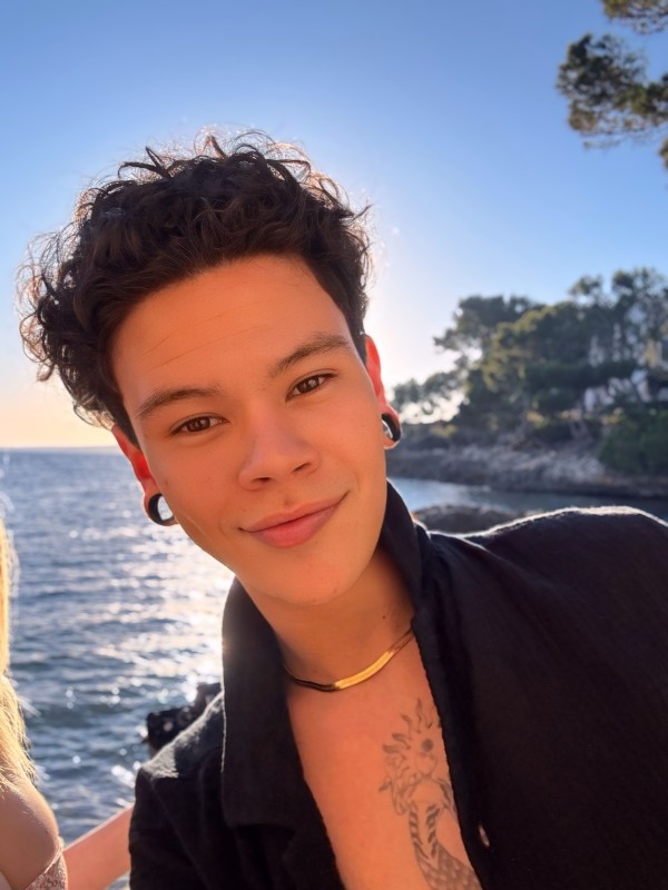 Alexandre 21 años! novedad en la Isla