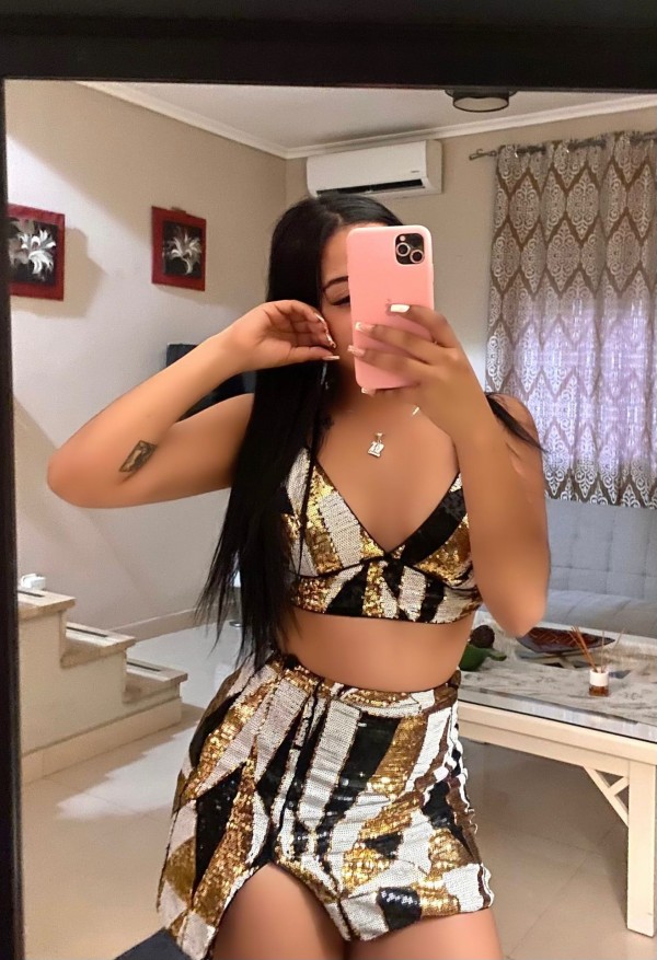 AMIGAS INDEPENDIENTES LUJO Y CALIDAD — ENGLISH SPOKEN