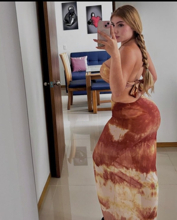 RUBIA nueva en Ferrol Coqueta fiestera e implicada