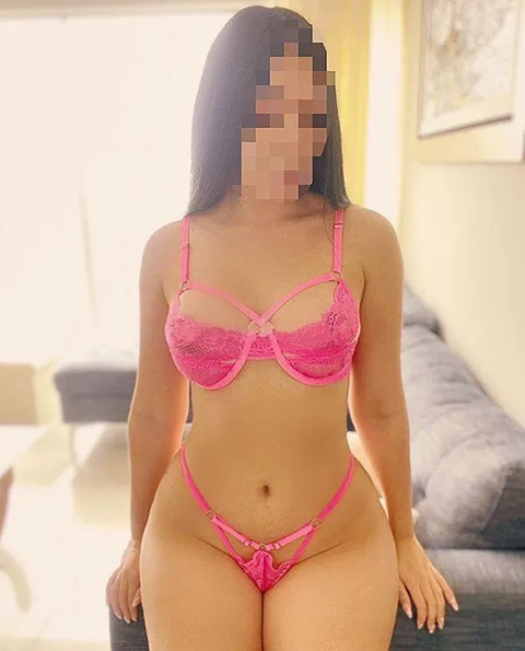 HERMOSA FIESTERA LATINA ACTIVA 24 HORAS