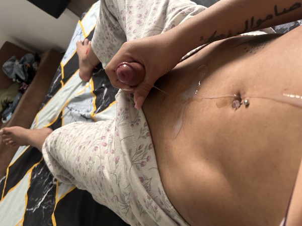 EXCLUSIVA TRANSEXUAL ANAHI COLOMBIANA TOP TW anahi_romero11