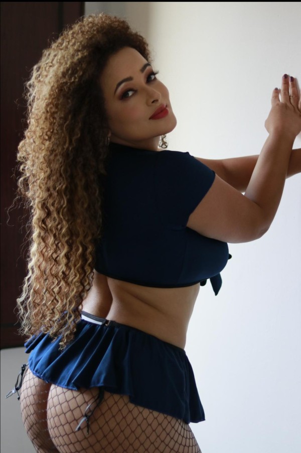 Colombiana ,tu fantasía perfecta, nuevamente