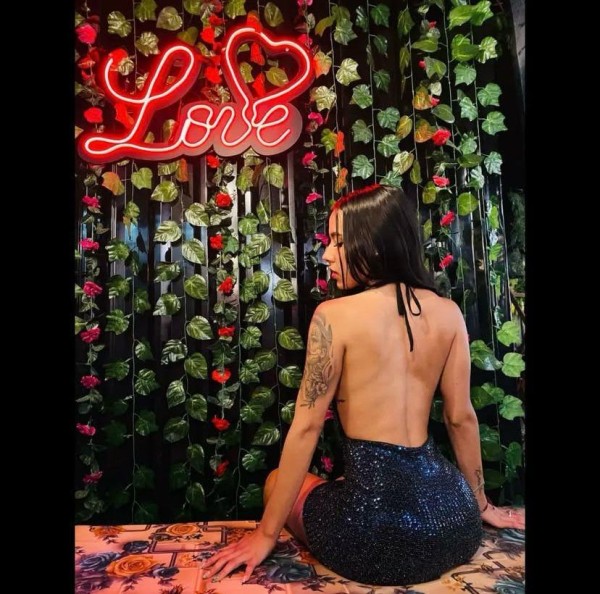 Valentina Fiestera Morena Sexi y Encantadora Nueva En Tu Ciudad
