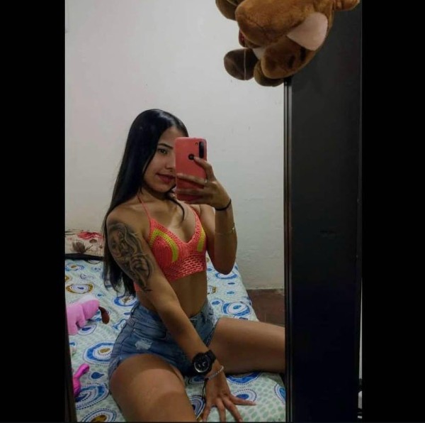 Valentina Fiestera Morena Sexi y Encantadora Nueva En Tu Ciudad
