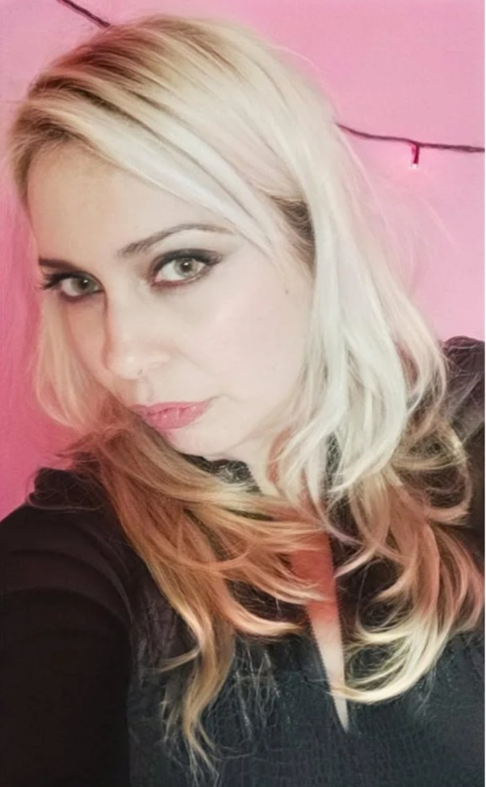 Bianca espectacular!!! Una mujer muy explosiva