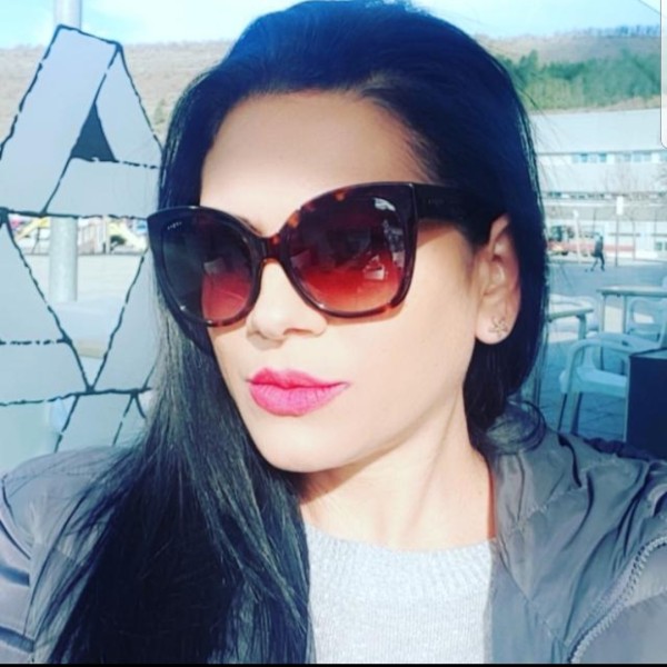 POTENTE BRASILEÑA MORBOSA Y CAÑERA INDEPENDIENTE