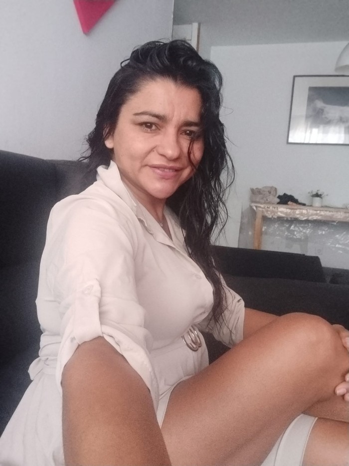 Esmeralda, la brasileña que te hará vibrar