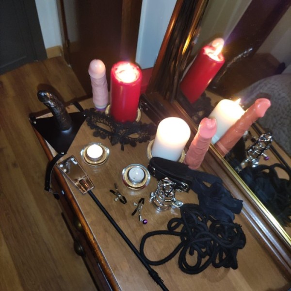 TODAS TUS FANTASIAS CONMIGO