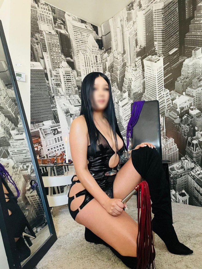 TODAS TUS FANTASIAS CONMIGO