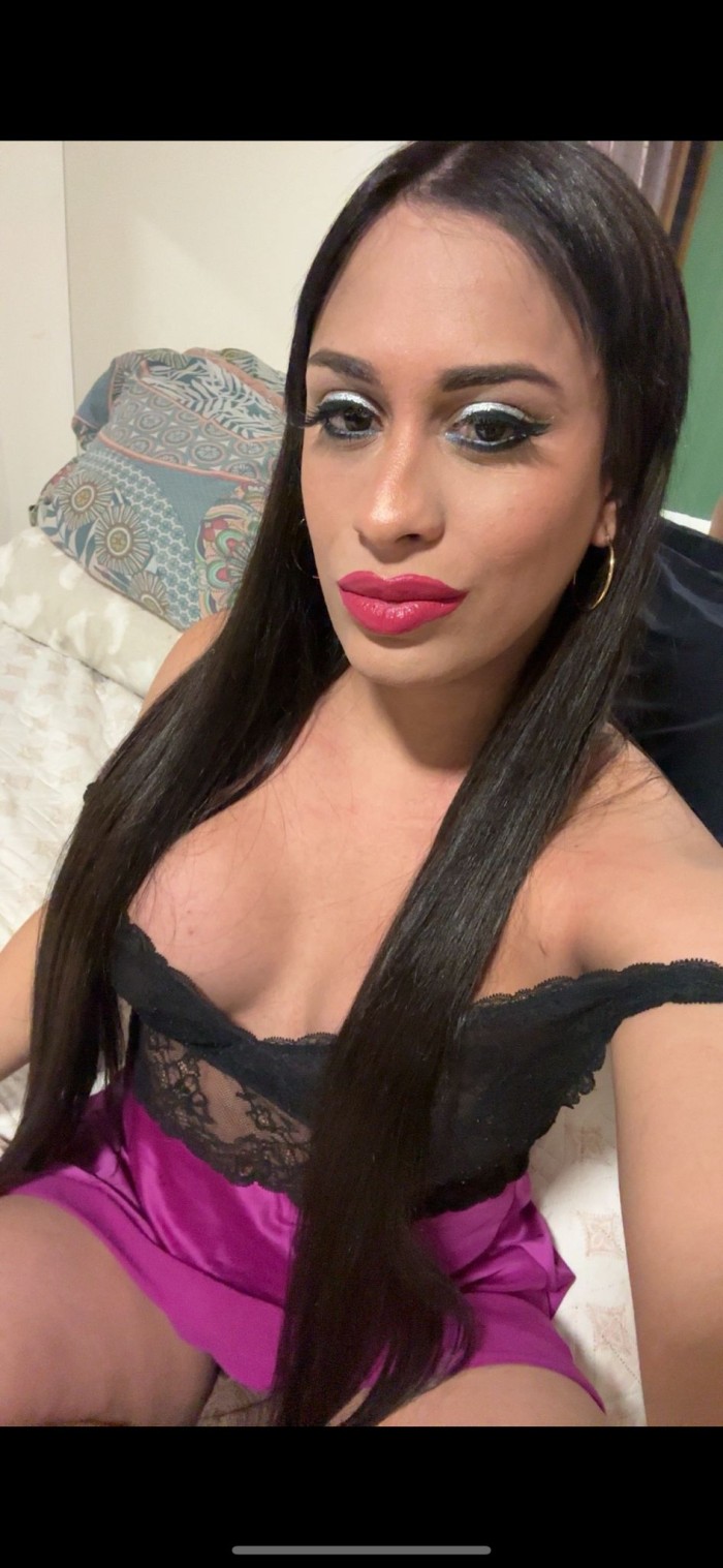 Hola soy koral encantadora guarra mulata