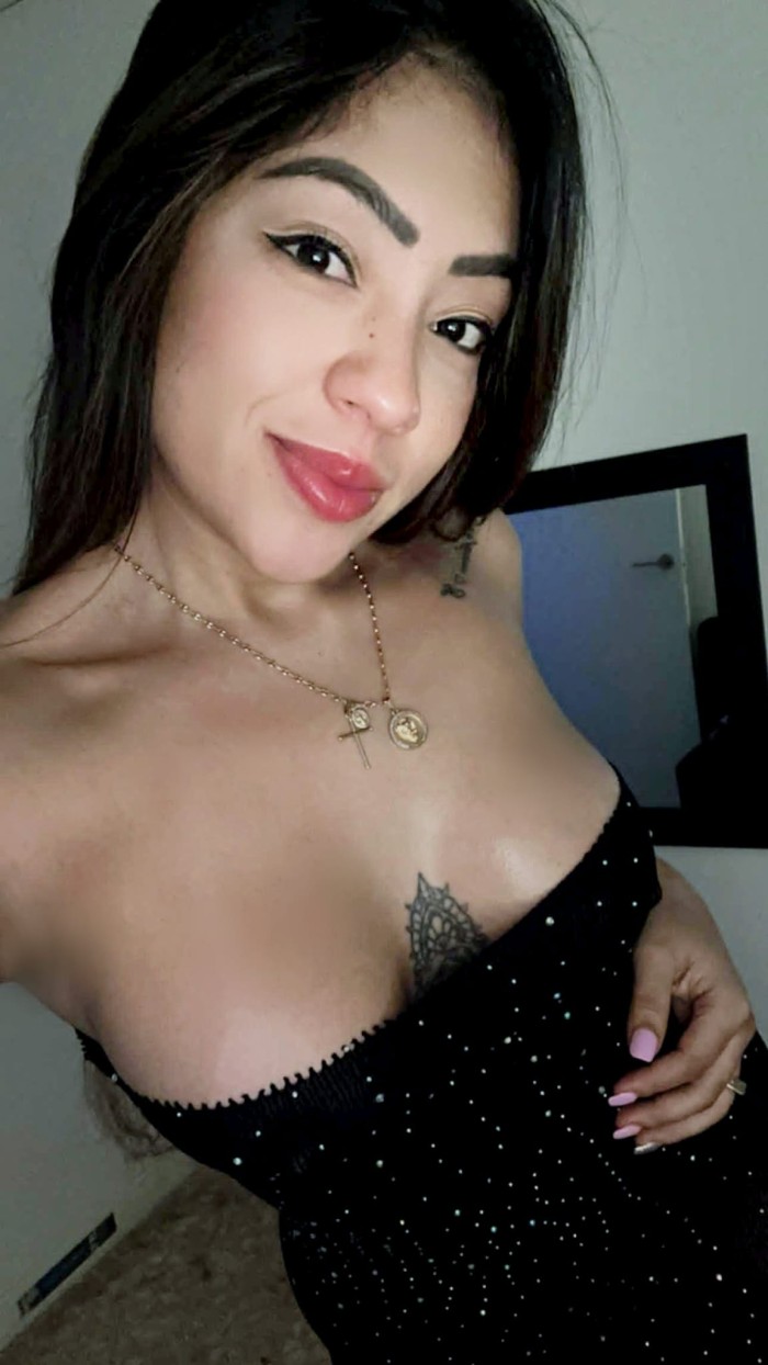 SOY GUARRA, COMPLACIENTE Y BIEN FIESTERA