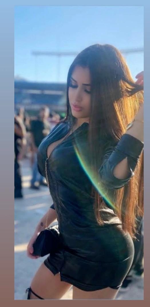 Brasileña fogosa y muy sexy, Piérdete en el placer