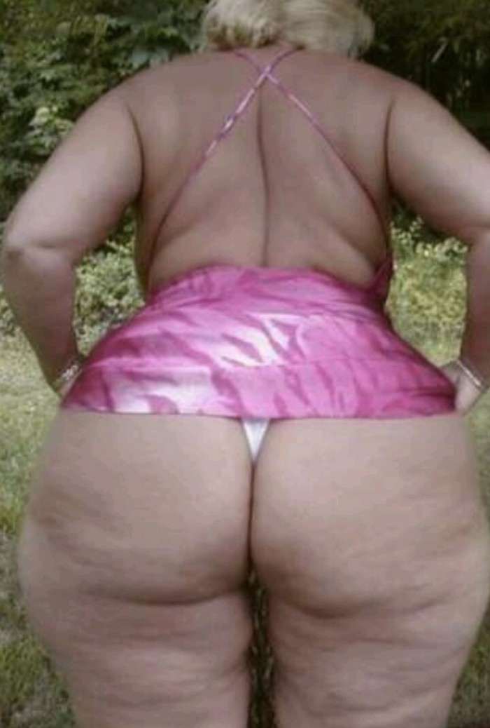 Martina de paso en gijon