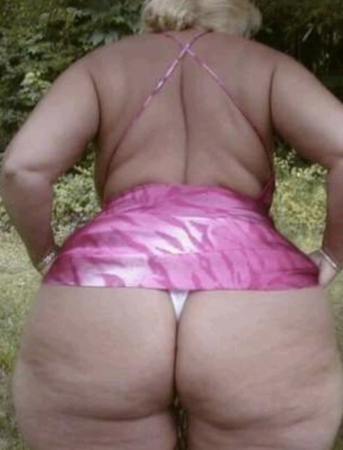 Martina de paso en gijon