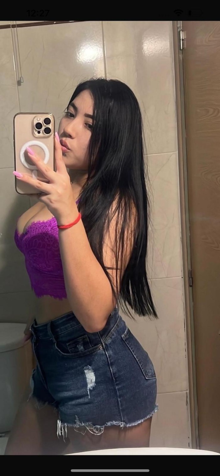 COMETE MI COÑITO EN TODAS LAS POSES