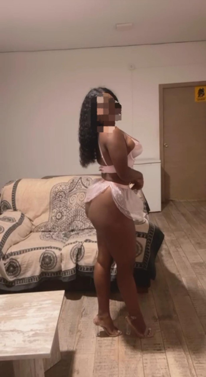 SOY UNA MULATA CACHONDA Y GUARRA