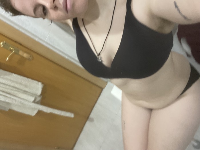 Chica joven y fogosa