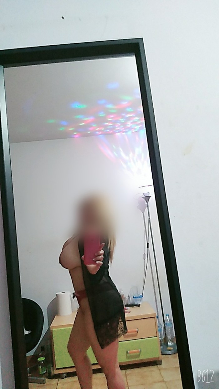 Camila madurita sexy .fogosa