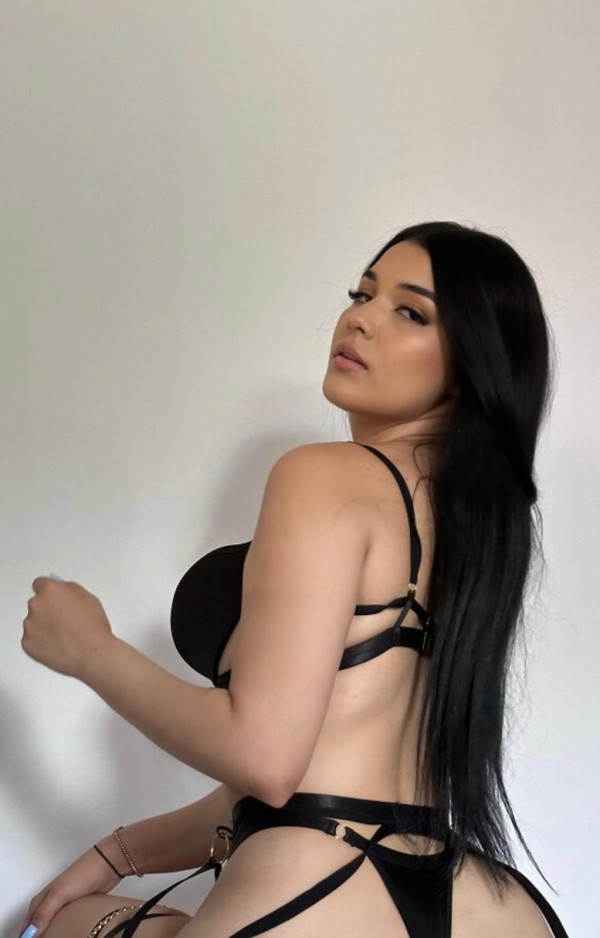 Te trato como a mí novio