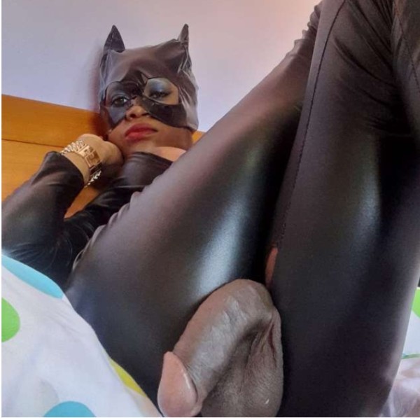 ATERRIZADO EN LA CIUDAD ardiente dominante potente 21cm