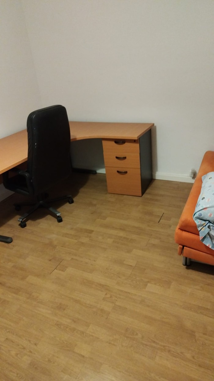 Habitaciones disponibles en girona cerca del tren