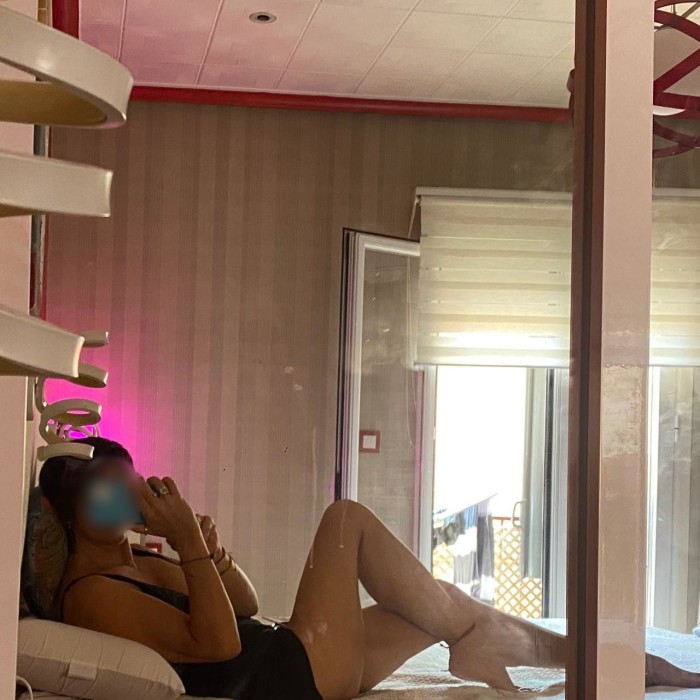 Andrea, elegancia y dulzura argentina con mucho encanto