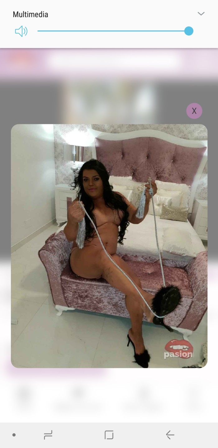 Valeria transexual hago videollamadas muy caliente