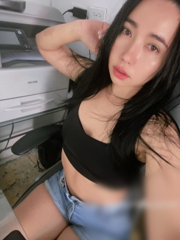 BOQUITA HUMEDA PARA CONSENTIRTE