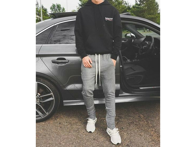 Dani, chico guapo Español en Sevilla. ¿Quedamos?__