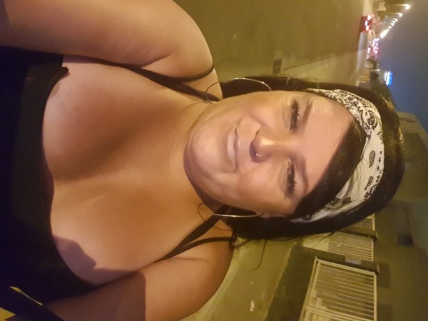 Valeria transexual hago salidas y videollamada 24