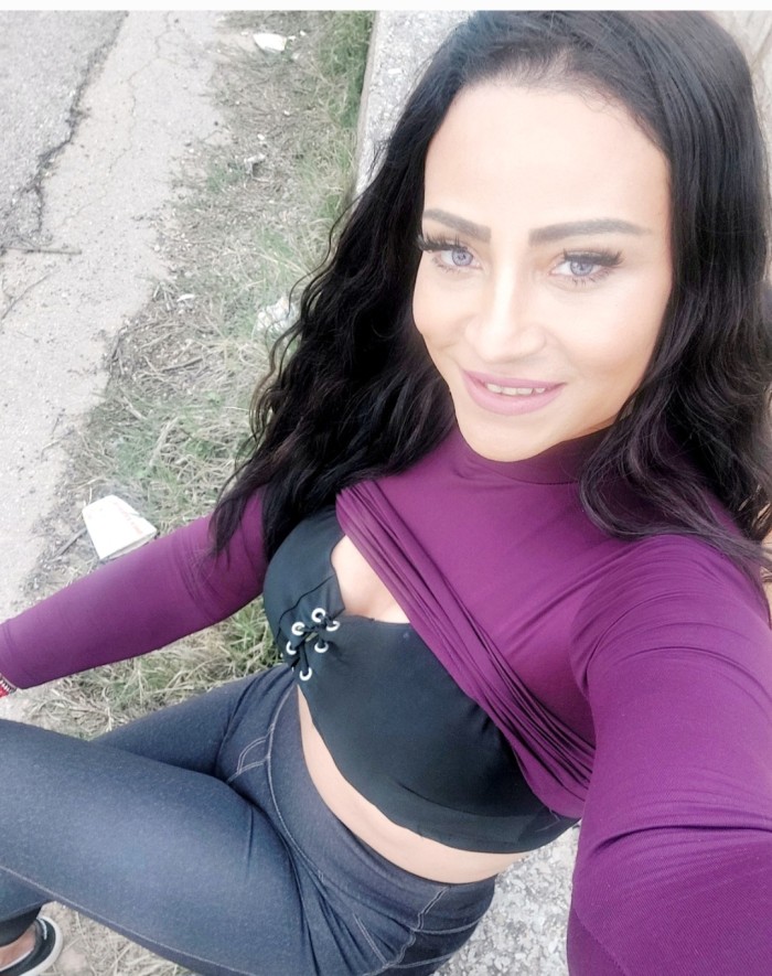 ACTIVA Y PASIVA BESOS DE LENGUA FRANCÉS NATURAL