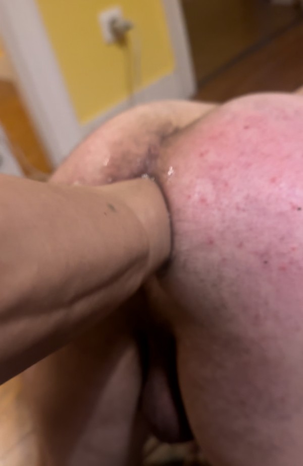 PERRA FIESTERA Y DOMINANTE ACTIVA MUY CAÑERA Y CARGADA DE MUCHA LECHE