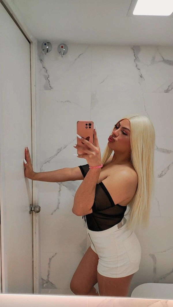 TRANS FEMENINA, ACTIVA Y PASIVA MANEJABLE