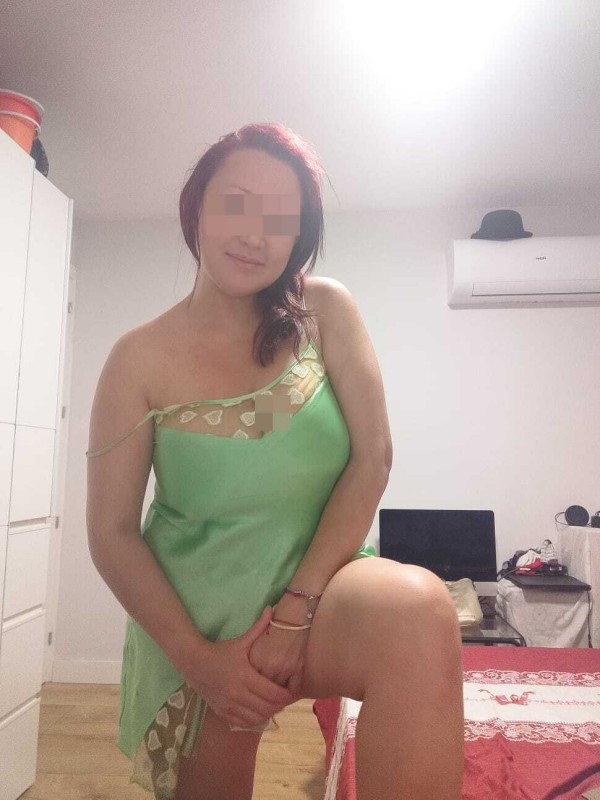 COLOMBIANA CON GANAS DE FIESTA