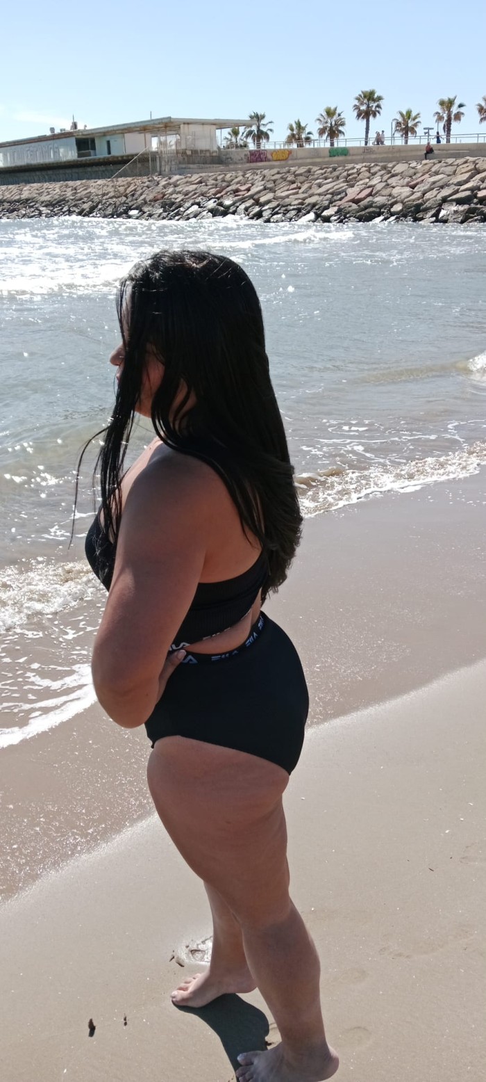 NUEVA EN LA ZONA TU PUTITA CHUPA POLLAS !!!