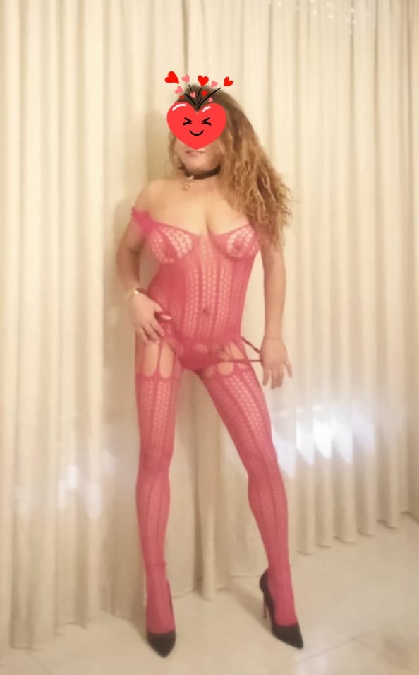 SIMPATICA, AGRADABLE Y MUY ALEGRE. ELI