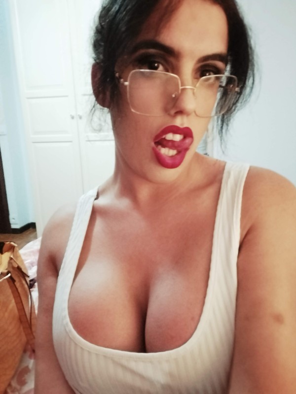 Haz realidad tus fantasias 24h bisexual