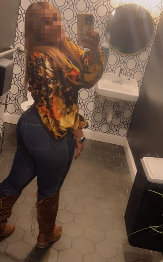 AYUDA ECONOMICA A CAMBIO DE PASARLA RICO SALIDAS