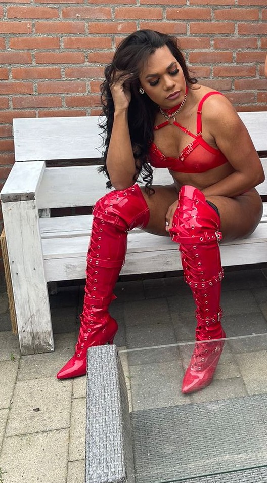 Glamurosa y simpática