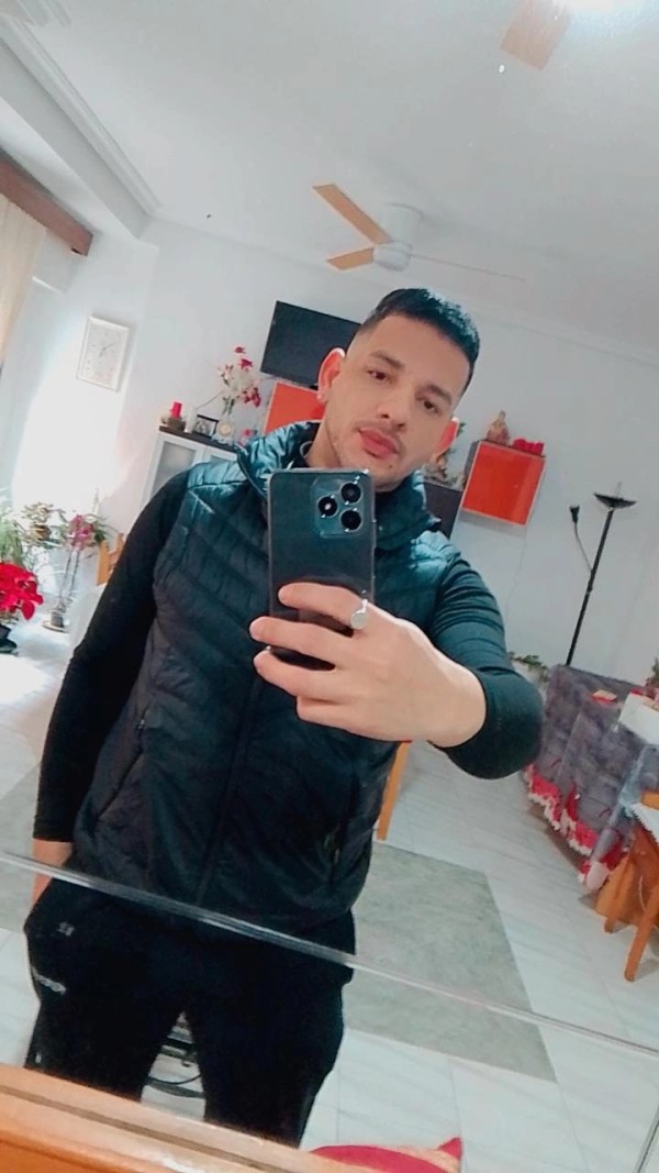 Diego macho latino dotado super cañero