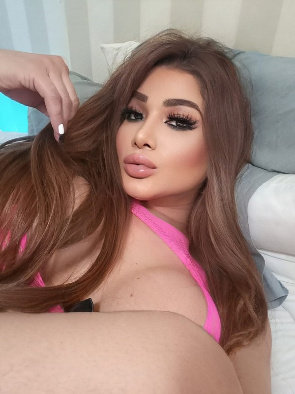 Sin control y sin imitaciones soy lo q busca