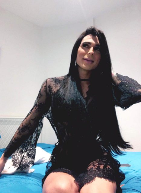 Tranny Claudia exótica alta 1.80 para heterazos