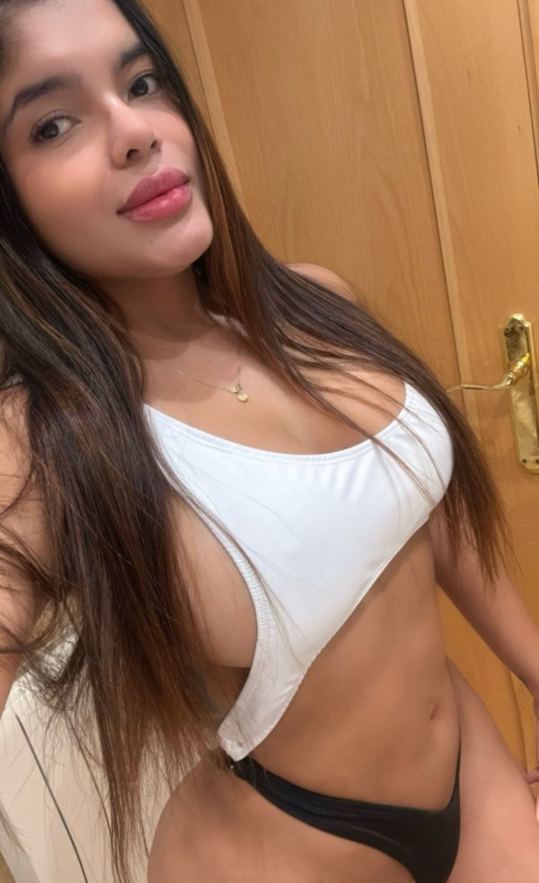 Sofía fiestera y cppaliente