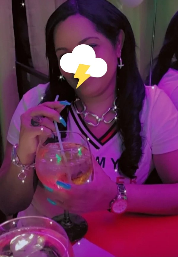 Novedad fiestera fotos reales súper cariño besucona cariñosa masajesta